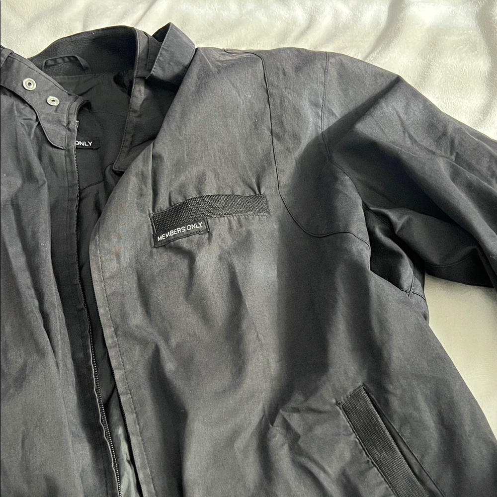 Members Only Classic Black Jacket - Picture 6 of 7